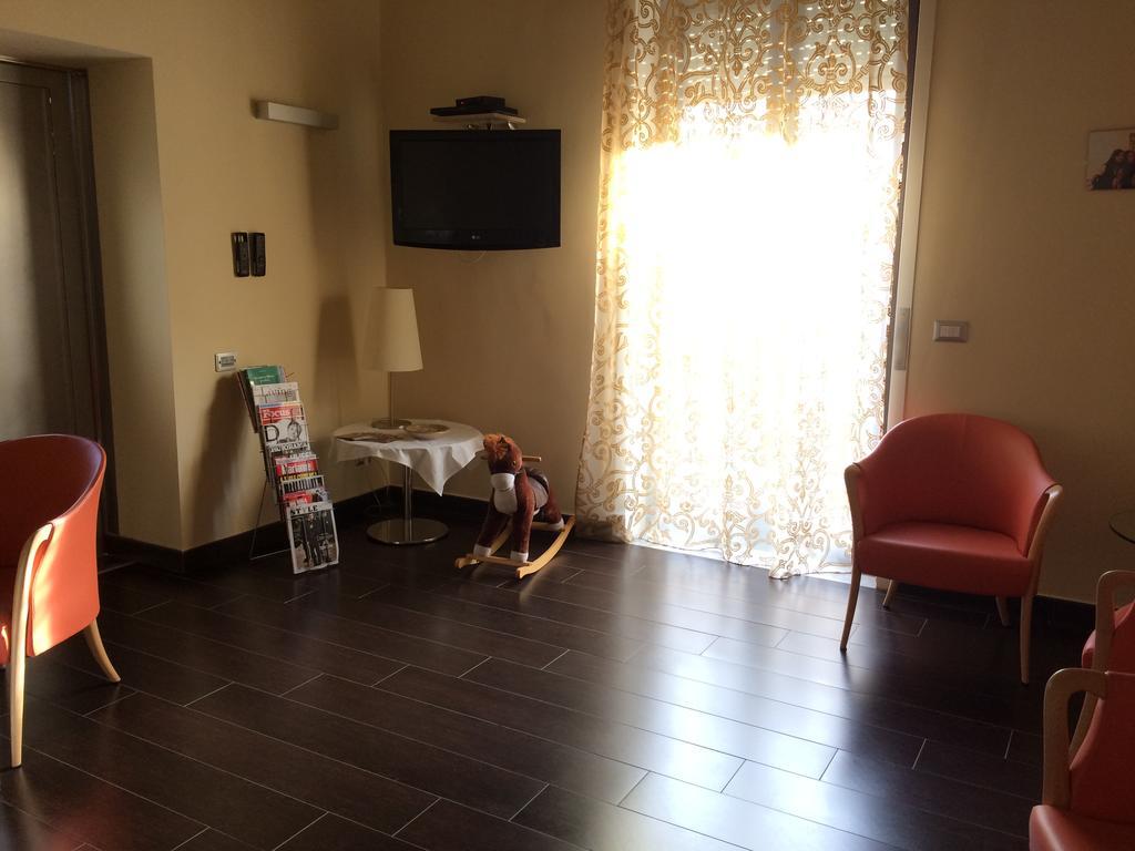 מסינה Hotel Residence Empedocle מראה חיצוני תמונה