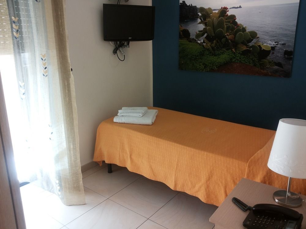 מסינה Hotel Residence Empedocle מראה חיצוני תמונה