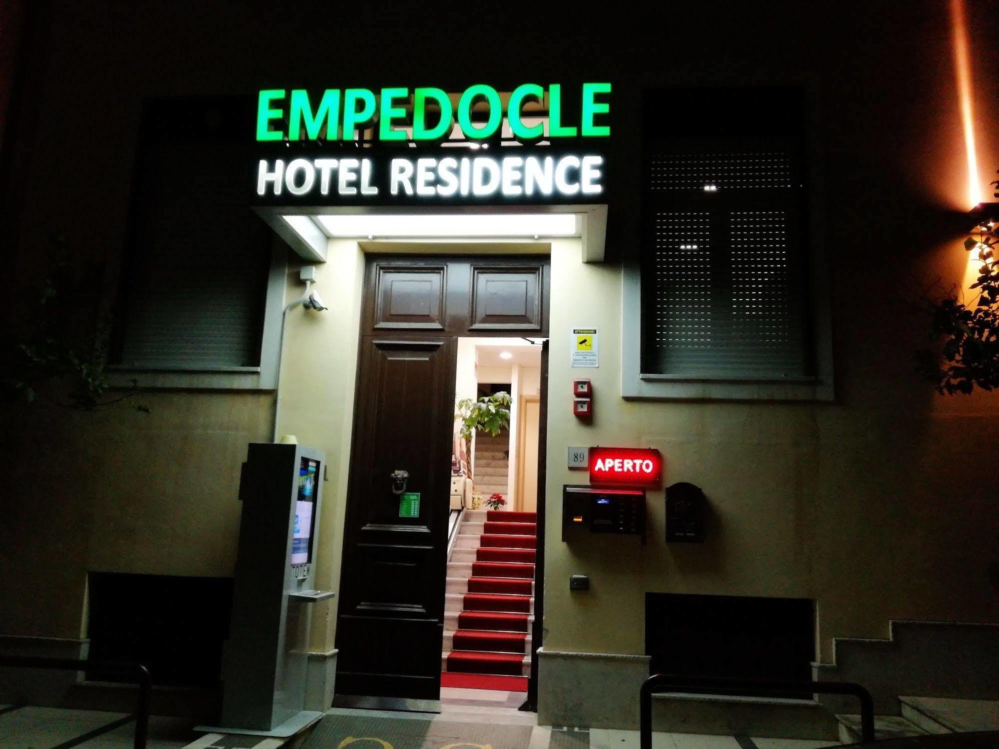 מסינה Hotel Residence Empedocle מראה חיצוני תמונה