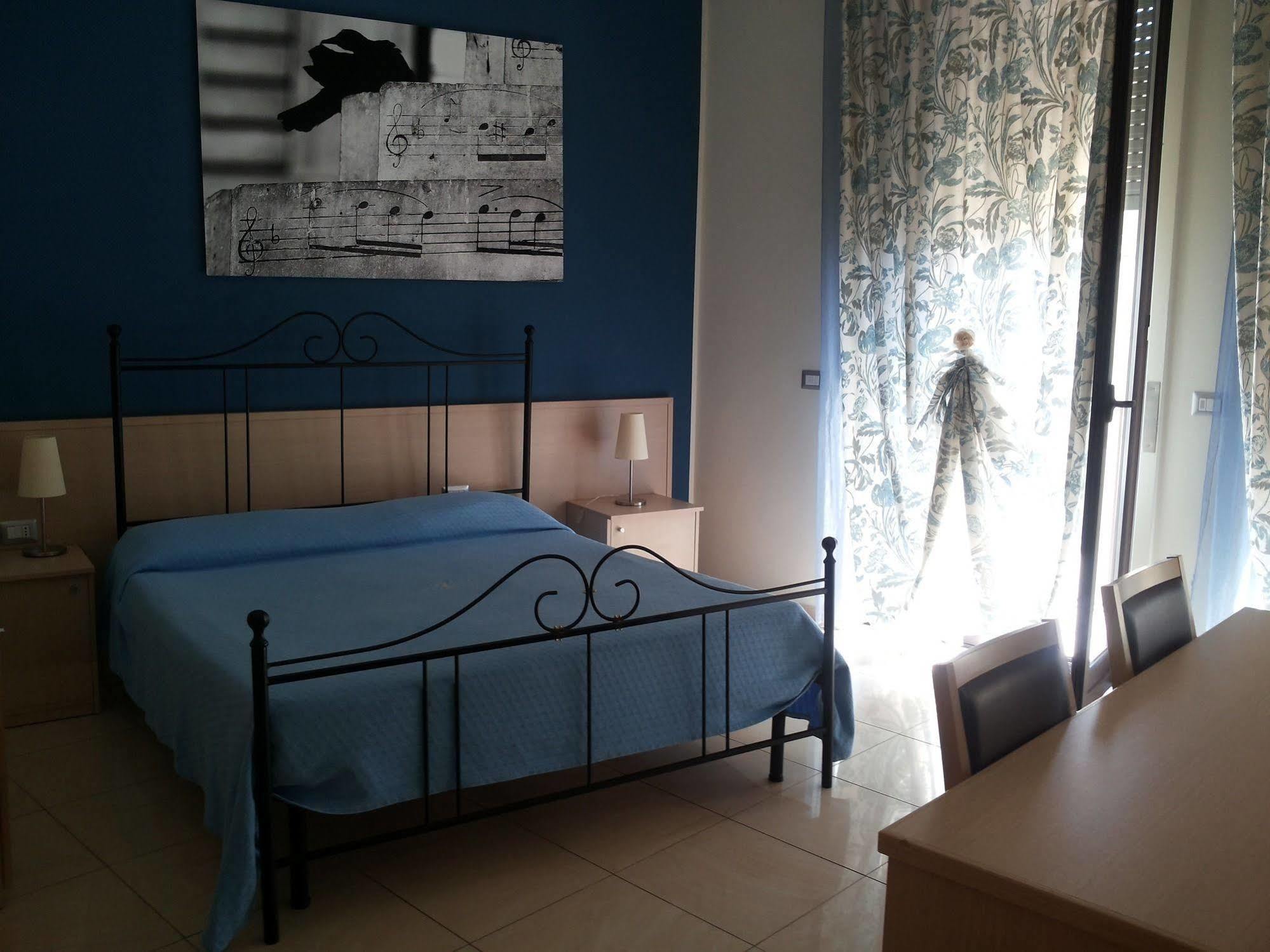 מסינה Hotel Residence Empedocle מראה חיצוני תמונה