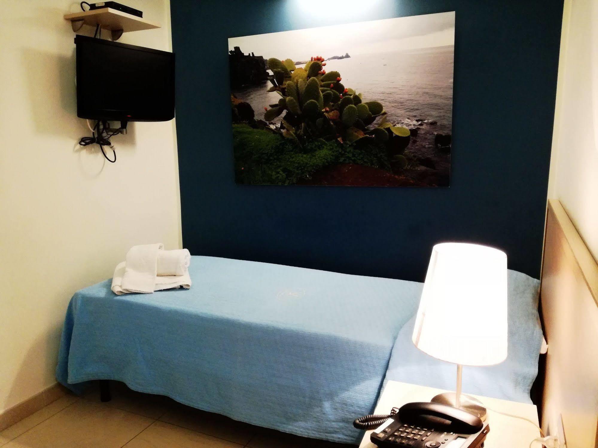 מסינה Hotel Residence Empedocle מראה חיצוני תמונה